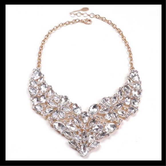 Amrita Singh Clear Sparkling Austrian Crystals Bib Necklace - Picture 1 of 3